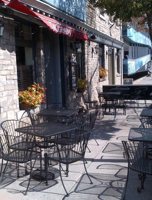 The Queen'S Inn Kingston Exterior photo